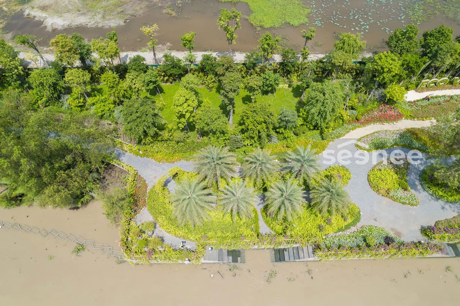 Hình ảnh tiến độ xây dựng EcoVillage Saigon River được cập nhật vào tháng 07 năm 2023.