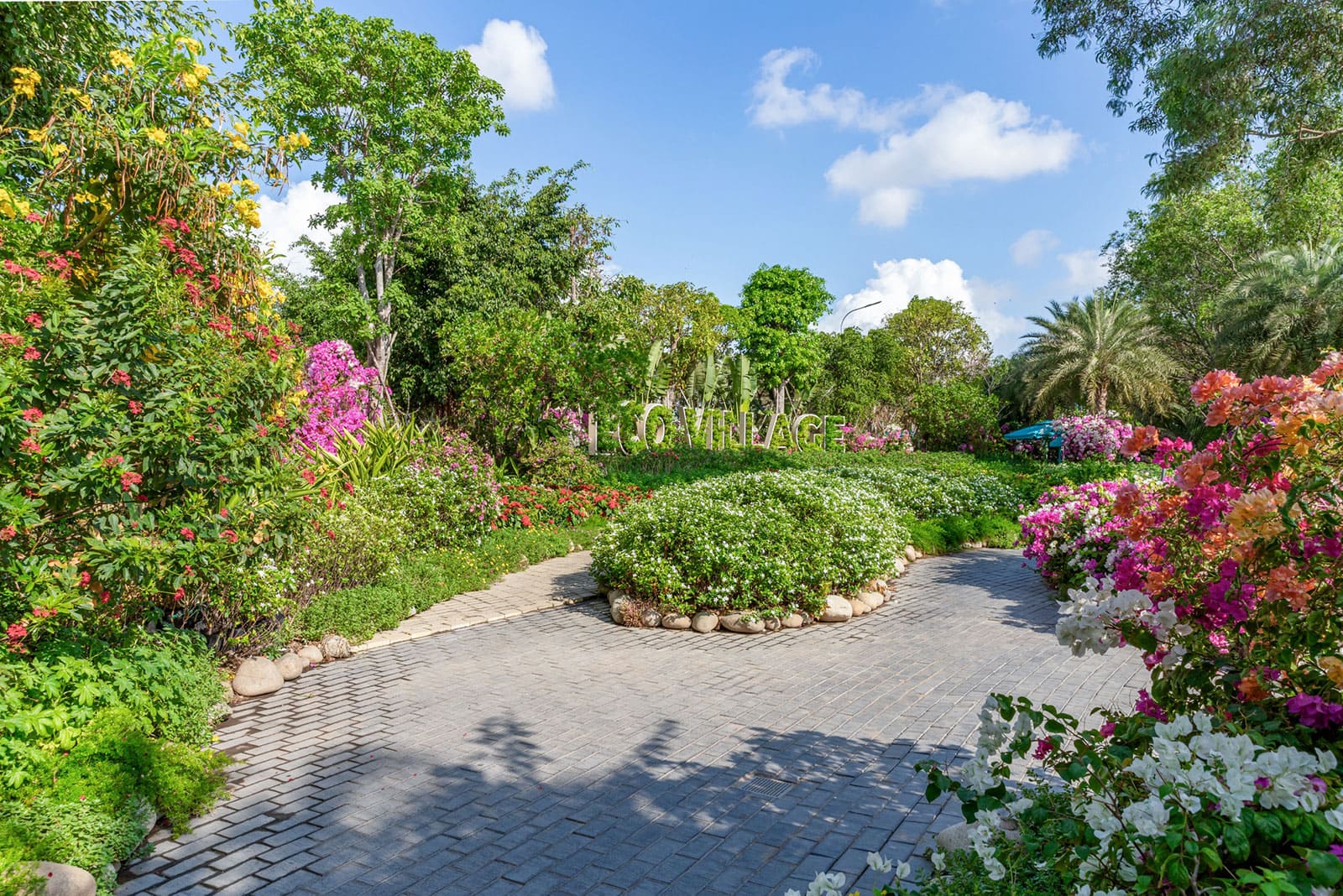 Tiến độ xây dựng dự án Eco Village Saigon River cập nhật tháng 05 năm 2024.